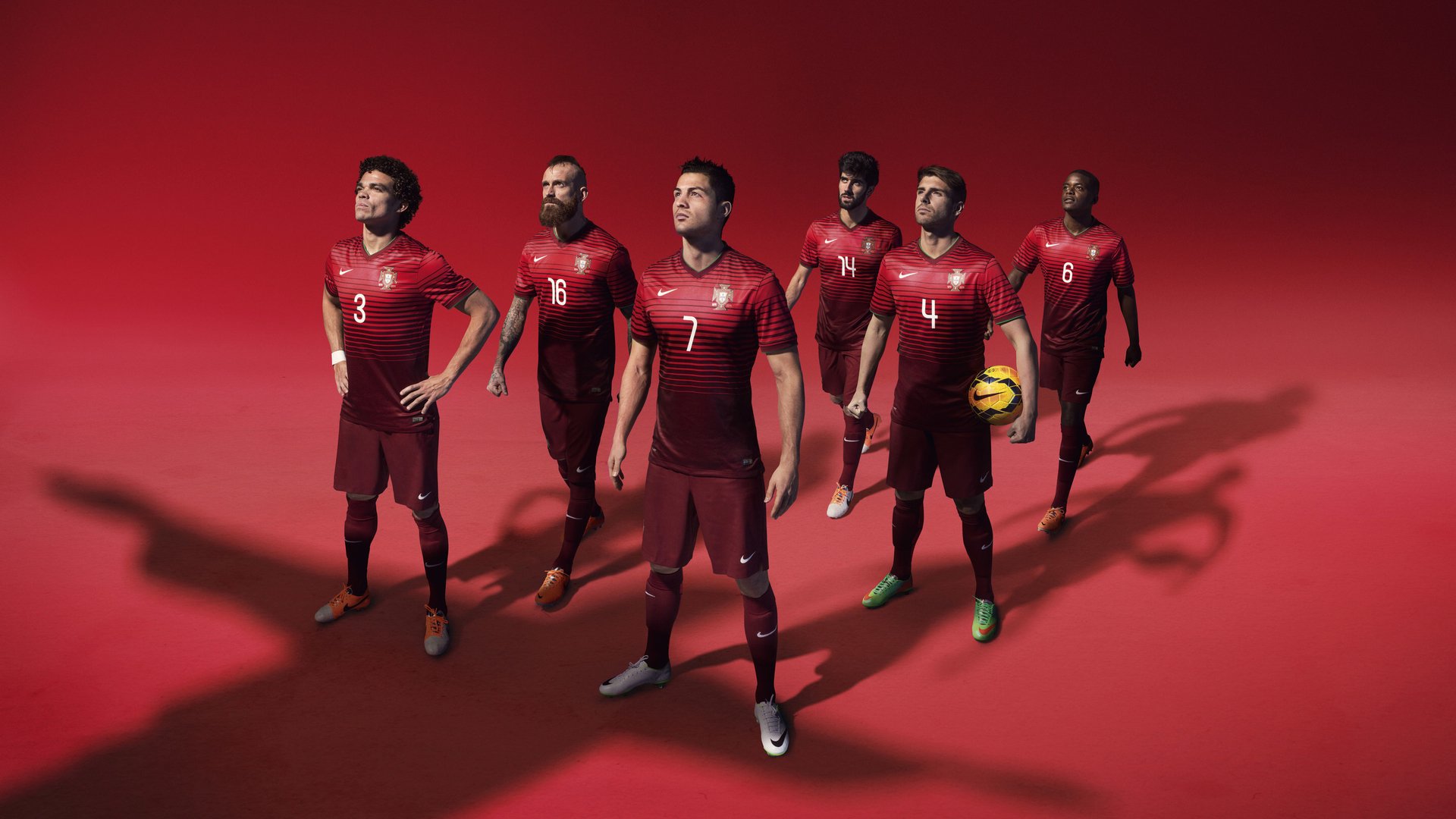 “华金·托比利亚的速度与反应力,为美洲狮队提供强大防守保障”